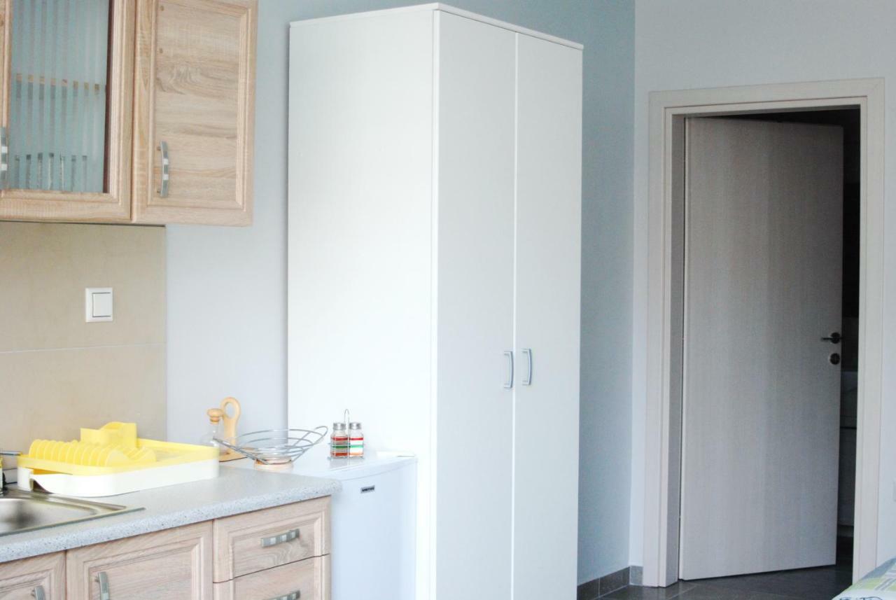 Soula'S Sunshine Green Apartment Nea Karvali Dış mekan fotoğraf
